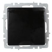 Штепсельная розетка встраиваемая IEK BRITE 16А BR-R16-16-K02 РСбш10-3-БрЧ с з/к и шторками с крышкой черный IP20