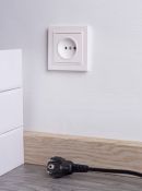 Штепсельная розетка встраиваемая IEK BRITE 10А BR-R10-10-K36-F РСР10-1-0-БрЖ без з/к и шторками в сборе жемчуг