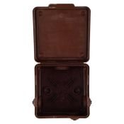 Коробка распаячная КМ для открытой проводки с откидной крышкой 80х80х50мм IP54 7 гермовводов дуб UKO31-080-080-050-K24-54 IEK