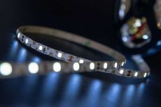 Светодиодная лента змейка Белый холодный 2835 12V  9W/m   60Led/метр 00-00009716  SWGFLEX860-9-CW-M