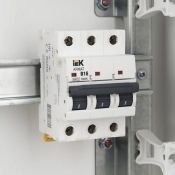 Автоматический выключатель 3-пол. 16А M06N B 6kA AR-M06N-3-B016 ARMAT IEK