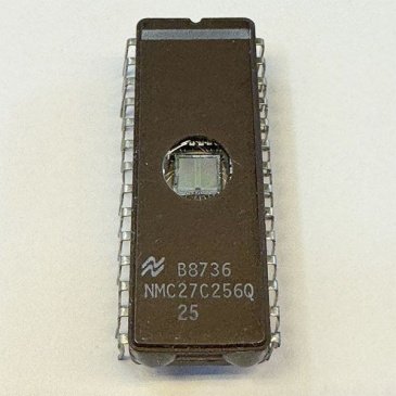 микросхема   8x  32K /27C256-250/