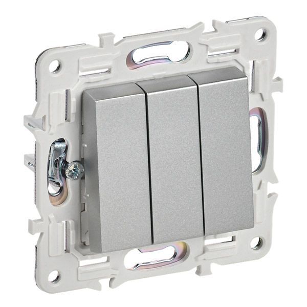 Выключатель встраиваемый трехклавишный IEK SKANDY SK-V30-0-10-K23 SK-V11S серебряный