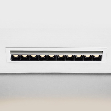 Встраиваемый светильник  12W Белый теплый DL-TR-9398-10-WW 220V IP20 дим. поворотный прямоугольный белый с черной вставкой
