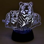фигура светодиодная CЕМЬЯ ТИГРОВ UL-00008403 ULI-M508 RGB-3AA TIGER FAMILY-BLACK