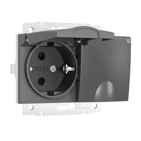Штепсельная розетка встраиваемая двойная WERKEL 16A 250V W1172204 с/з с защит. крышками и шторками IP44 графит рифленый