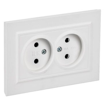 Штепсельная розетка встраиваемая двойная IEK BRITE 10А BR-R20-10-K91-F РС12-2-БрАБ без з/к без шторок в сборе белый