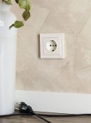 Штепсельная розетка встраиваемая IEK BRITE 16А BR-R14-16-K36 РС14-1-0-БрЖ с з/к и шторками жемчуг