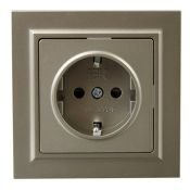 Штепсельная розетка встраиваемая IEK BRITE 16А BR-R14-16-K37-F РСР14-1-0-БрШ с з/к и шторками в сборе шампань