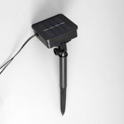 Садовая гирлянда Белый теплый с насадками «Белые шары» 2,7м тёмная нить, 10 LED на солнечной батарее IP44