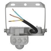 прожектор Белый  10W СДО 07-10Д LPDO702-10-K03 с датчиком движения IP54 220В серый