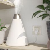 Штепсельная розетка встраиваемая WERKEL 16A 250V W1171603 с WIFI с/з с защитными шторками слоновая кость