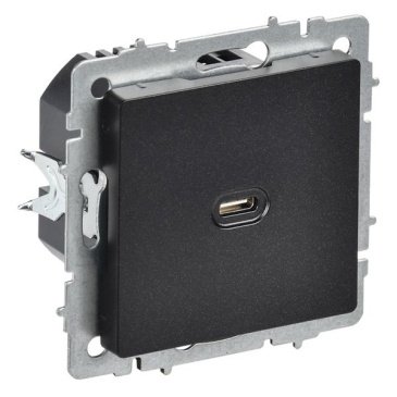 Розетка встраиваемая USB IEK BRITE C 65Вт BR-U13-065-K02 РЮ12-1-БрЧ черный