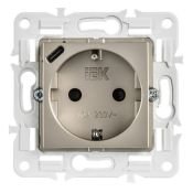 Штепсельная розетка встраиваемая IEK SKANDY 16А SK-R14-16-U14-018-K37 SK-R17Sh с з/к и шторками с USB A+C 18Вт шампань