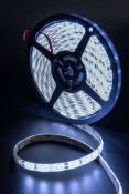 Светодиодная лента  Белый 2835 12V  4.8W/m 60Led/метр герм (силикон) 00-00009697 SWG260-12-4.8-W-65 IP65