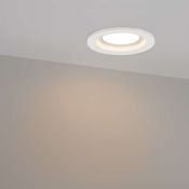 Встраиваемый светильник   9W Белый теплый  018043 LTD-80WH 220V IP20 круглый белый Уценка!!! с витрины