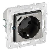 Штепсельная розетка встраиваемая IEK SKANDY 16А SK-R14-16-U14-018-K50 SK-R17N с з/к и шторками с USB A+C 18Вт металл никель Штепсельная розетка встраиваемая IEK SKANDY 16А SK-R14-16-U14-018-K50 SK-R17N с з/к и шторками с USB A+C 18Вт металл никель