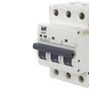 Автоматический выключатель 3-пол. 6А M06N B 6kA AR-M06N-3-B006 ARMAT IEK