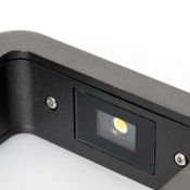 светильник  7W Белый теплый 021928(1) LGD-PATH-FRAME-H300-7W 230V IP65 свет на 2 стороны прямоугольный стационарный черный