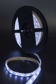 Светодиодная лента Белый холодный 5050 12V 14.4W/m 60Led/метр 00-00009267 SWG560-12-14.4-W-65-M