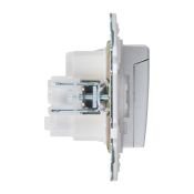 Штепсельная розетка встраиваемая IEK SKANDY 16А SK-R16-16-44-K23 SK-R11S с з/к без з/ш и крышкой серебряный IP44