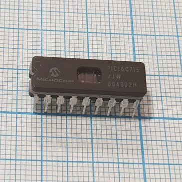 микросхема PIC16C715/JW