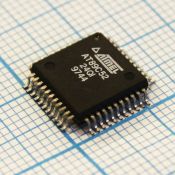 микросхема AT89C52-24QI