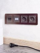 Рамка металлическая 4 поста IEK BRITE BR-M42-M-21-K30 РУ-4-1-Бр коричневый RE AL