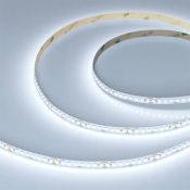 Светодиодная лента Белый 2835 24V 15W/m 176Led/метр 048130 UL-A176-8mm 6000K