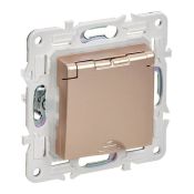 Штепсельная розетка встраиваемая IEK SKANDY 16А SK-R16-16-44-K98 SK-R11Sa с з/к без з/ш и крышкой песочный IP44 Штепсельная розетка встраиваемая IEK SKANDY 16А SK-R16-16-44-K98 SK-R11Sa с з/к без з/ш и крышкой песочный IP44