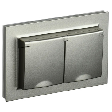 Штепсельная розетка встраиваемая двойная IEK BRITE 16А BR-R26-16-44-K37-F РСбш12-3-44-БрШ с крышкой в сборе шампань IP44