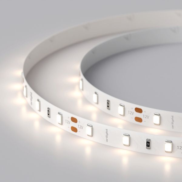 Светодиодная лента Белый дневной 2835 12V  7.2W/m 60Led/метр 015697(B)  RT 2-5000 PRO
