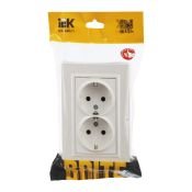 Штепсельная розетка встраиваемая двойная IEK BRITE 16А BR-R21-16-K36-F РС12-3-БрЖ с з/к без з/ш в сборе жемчуг