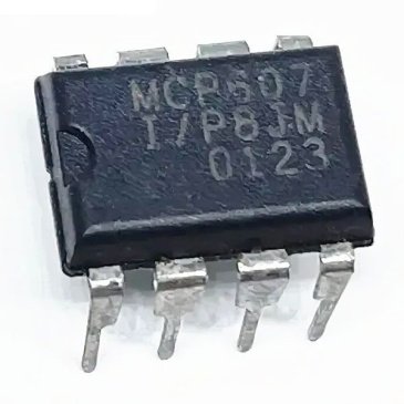 микросхема MCP607-I/P