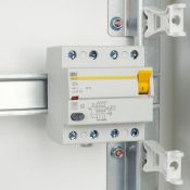 Выключатель дифференциального тока (УЗО) 4п 32А ВД1-63 30мА тип AC MDV10-4-032-030 KARAT IEK