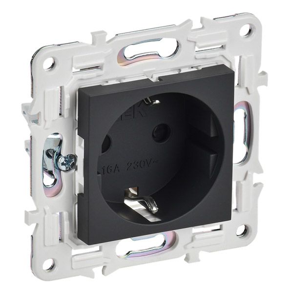 Штепсельная розетка встраиваемая IEK SKANDY 16А SK-R14-16-1-K53 SK-R06G с з/к и шторками безвинтовое крепление графит