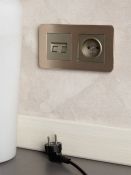 Розетка двойная RJ11+RJ45 кат.5E РК/Т12-БрШ шампань BR-KT20-O-1-K37 BRITE IEK