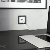Розетка встраиваемая компьютерная  одиночная WERKEL Ethernet  RJ-45 W5120101 белый