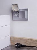 Штепсельная розетка встраиваемая двойная IEK BRITE 16А BR-R26-16-44-K47-F РСбш12-3-44-БрА с крышкой в сборе алюминий IP44