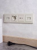 Рамка пластик 4 поста IEK BRITE BR-M42-K10 РУ-4-БрКр бежевый