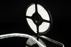 Светодиодная лента Белый 3528 12V  9.6W/m 120Led/метр герм (силикон) 00000000067 SWG3120-12-9.6-W-65