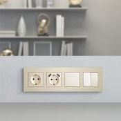 Рамка металлическая 4 поста WERKEL AluMax W0043511 шампань