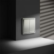 Проходной переключатель встраиваемый VOLTUM S70 двухклавишный с подсветкой 10А сталь