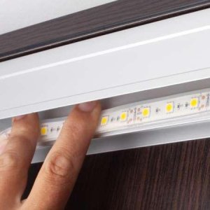 Монтаж профиля для светодиодной ленты