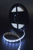 Светодиодная лента Белый 5050 24V 14.4W/m 60Led/метр герм (силикон) 00000000272 SWG560-24-14.4-W-65