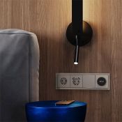 Рамка стеклянная VOLTUM S70 на 4 поста шелк