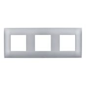 Рамка пластик 3 поста IEK SKANDY SK-M32-K23 SK-F03S серебряный