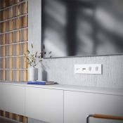 Розетка телевизионная встраиваемая VOLTUM S70 TV+RJ45 кат. 6 белый глянцевый