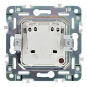 Штепсельная розетка встраиваемая IEK SKANDY 10А SK-R10-10-K01 SK-R02W без з/к без шторок арктический белый