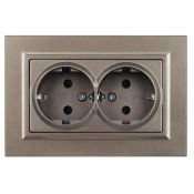 Штепсельная розетка встраиваемая двойная IEK BRITE 16А BR-R24-16-K37-F РСш12-3-БрШ с з/к и шторками в сборе шампань